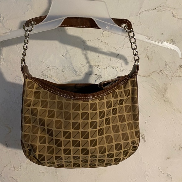 NINE CO. Ladies cross over bag - Picture 2 of 8